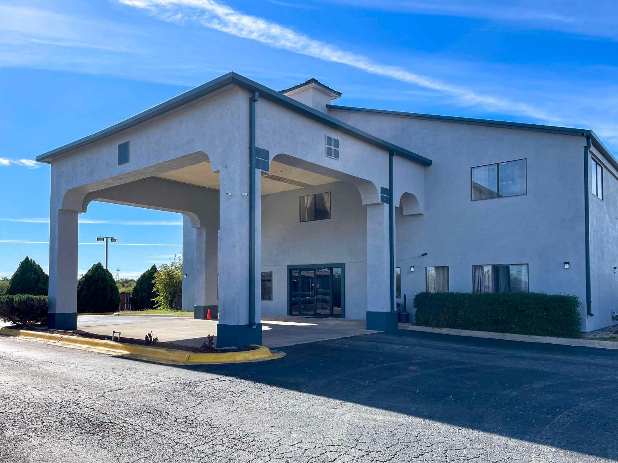 Econo Lodge Inn & Suites Sweetwater I-20 Buitenkant foto